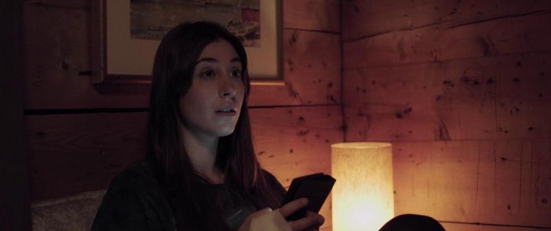 Atrapada en el fondo del mar (2020)