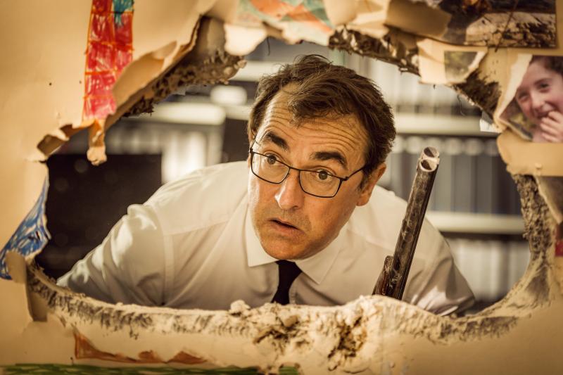 Adiós, idiotas (2020)